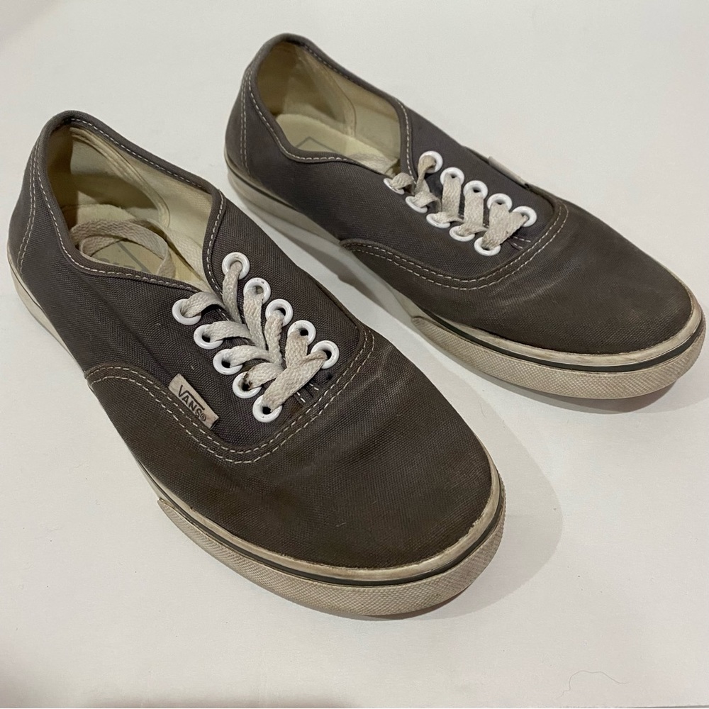 Vans Unisex Authentic Core Classics Casual Sneaker Shoe - gray, size M 5 W 6.5 - Picture 3 of 8